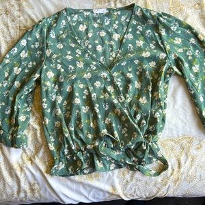 Small crop topped blouse